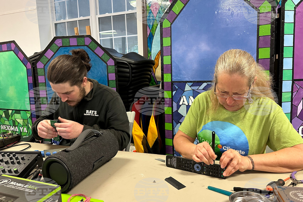 Be Well Repair Cafes