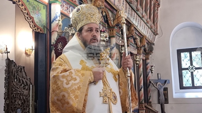 Да се вгледаме в живота на светиите и да им подражаваме, за да бъдем достойни за Божията любов, каза Велбъждският епископ Исаак