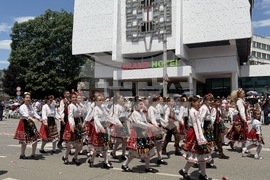 Казанлък - Празник на розата - шествие