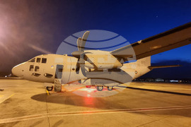 Турция - самолет „Спартан“ - помощи