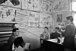 Изпит за шофьори в КАТ през 1952 година