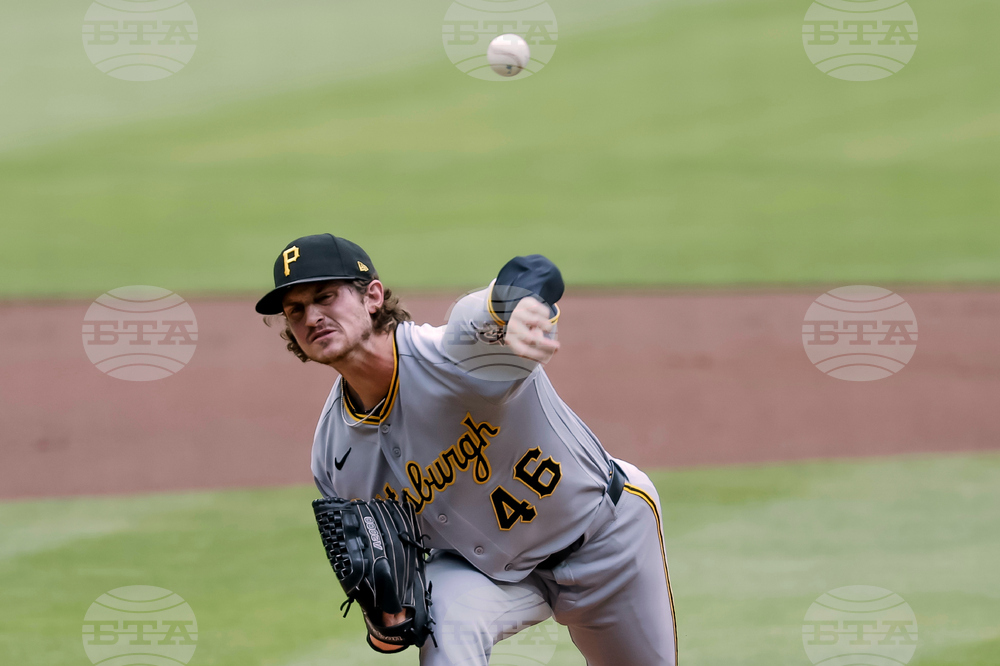 Pirates Braves Baseball