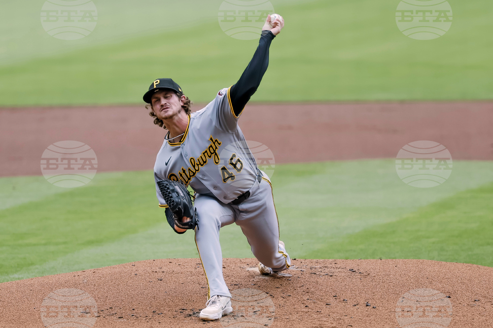 Pirates Braves Baseball