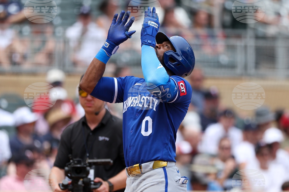 Royals Twins Baseball