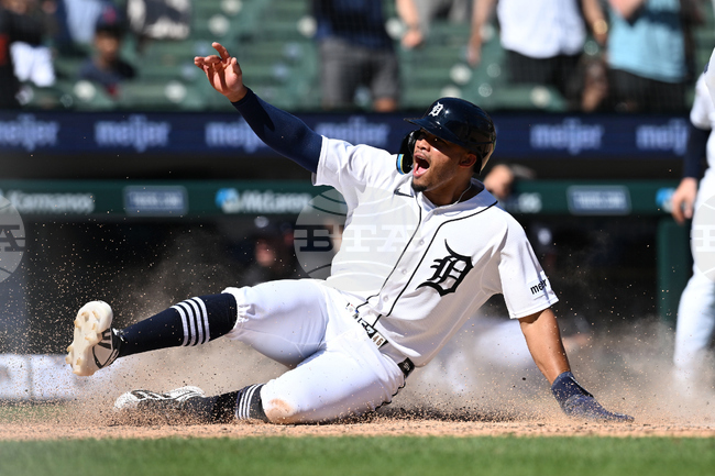 APTOPIX Mariners Tigers Baseball