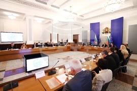 Национална инициатива „Кошница с грижа“