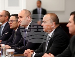Национална инициатива „Кошница с грижа“