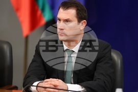 Национална инициатива „Кошница с грижа“