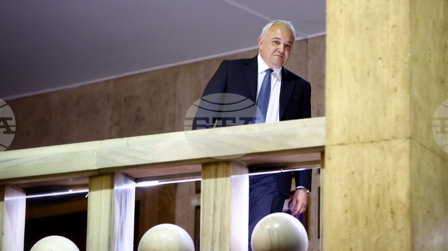 В нито една секунда Георги Кандев не е усещал нищо друго освен подкрепа в работата си, заяви министърът на вътрешните работи Иван Демерждиев 