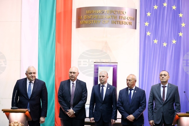 Interior Minister Awards First Responders to Major Traffic Accident in Sofia