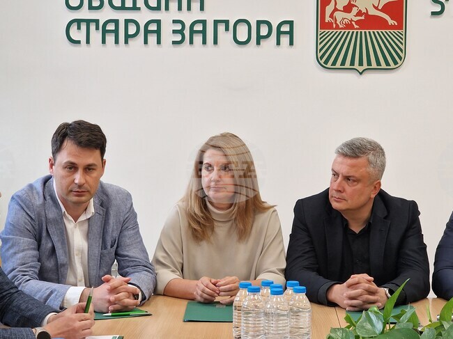Индустриална зона „Загоре“ "води преговори за милиардна инвестиция", съобщи изпълнителният директор на дружеството