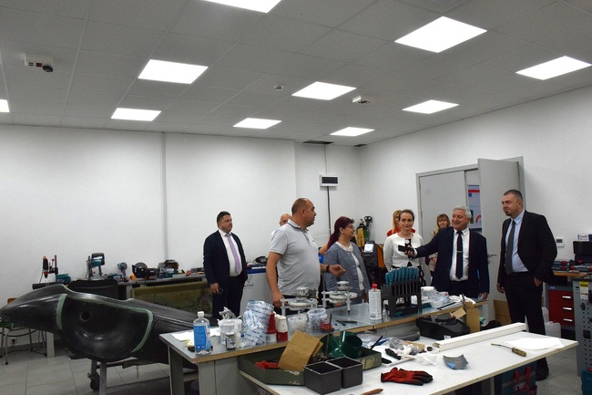 Ръководителят на Представителството на Европейската комисия в България и изпълнителният директор на Изпълнителна агенция „Програма за образование“ посетиха Русенския университет