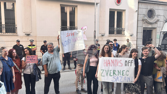 Tirana Protests against Building Development in Protected Natural Areas Backed in Sofia