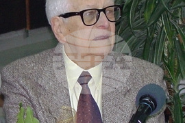 Цончо Родев - писател