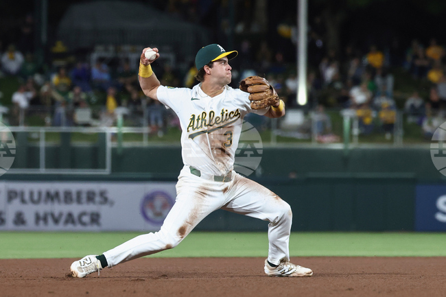 Athletics Muncy Baseball