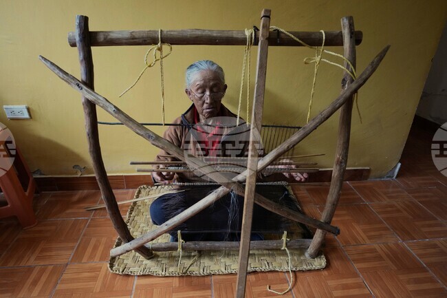 Ecuador Dying Art
