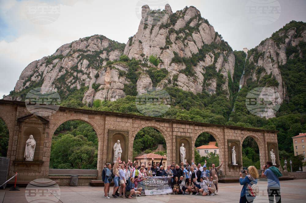 Spain Pope Sagrada Familia Montserrat