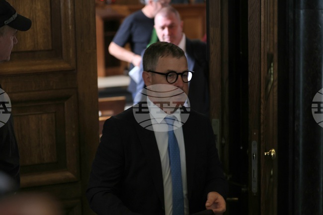 Според прокуратурата няма пречки за регистрацията на партия "Прогресивна България", съдът ще се произнесе в срок