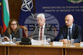 Министерство на отбраната - пресконференция
