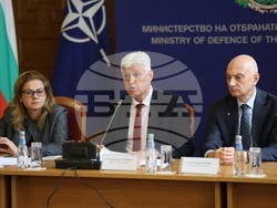 Министерство на отбраната - пресконференция