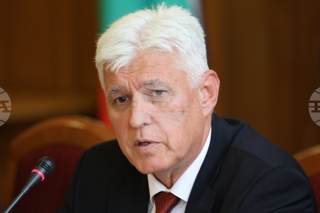 Minister Stoyanov Presents Defence Priorities