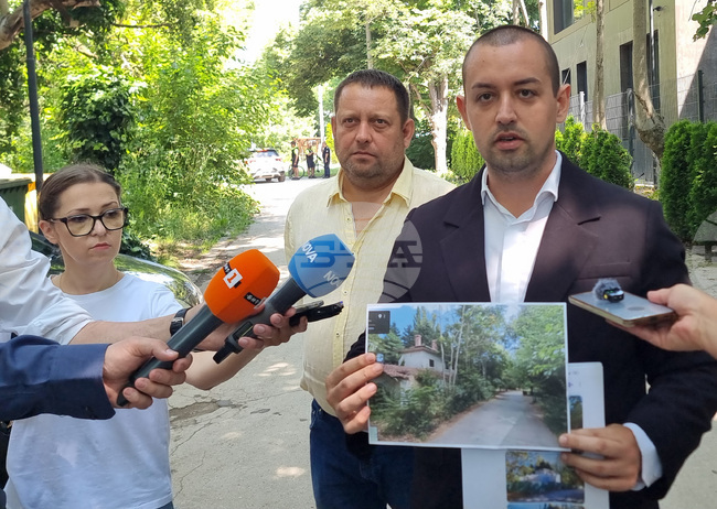 Общински съветници от ГЕРБ обвиниха кмета на Варна в бездействие заради сграда в Морската градина