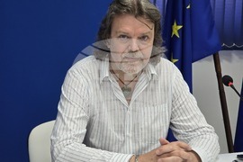 Национален пресклуб на БТА Плевен - паметник - опълченци