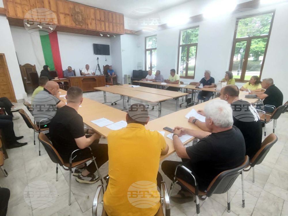 Общинският съвет в Котел одобри по 500 евро за 37 пострадали от наводнение домакинства