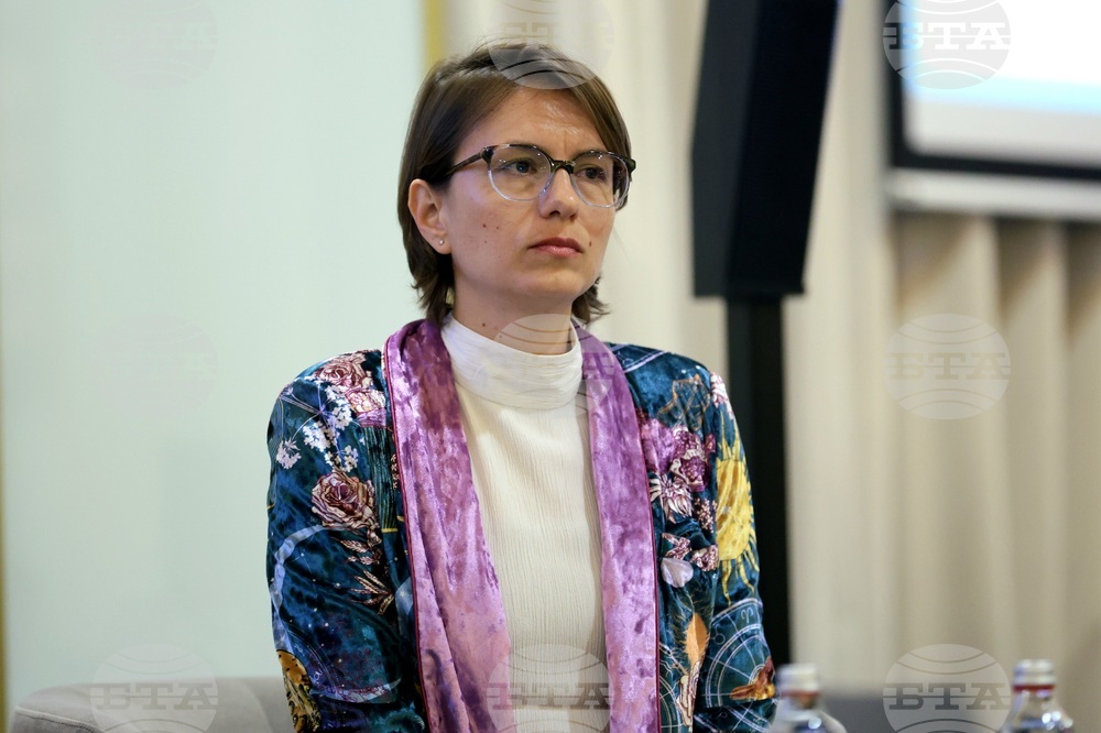 Форумът "Професионално и дуално: ОБРАЗОВАНИЕ +"
