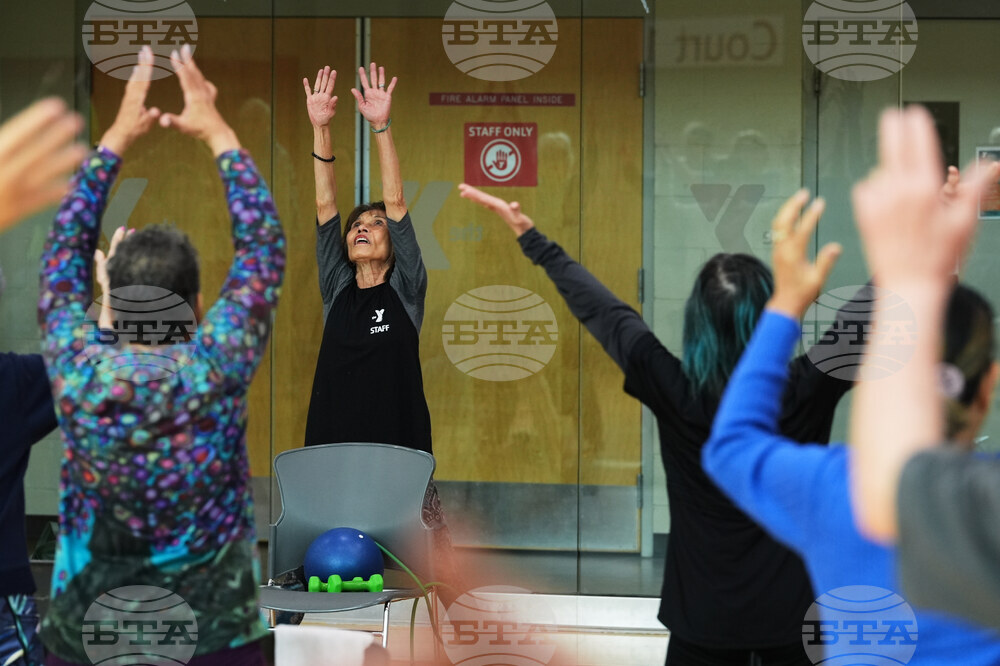 Be Well Older Exercise Instructors