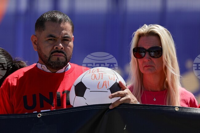 WCup LA Stadium Workers Strike