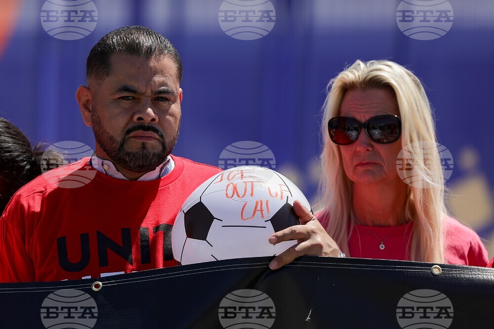 WCup LA Stadium Workers Strike