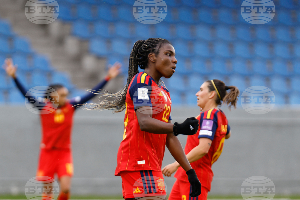 Iceland Spain Women's WCup Soccer