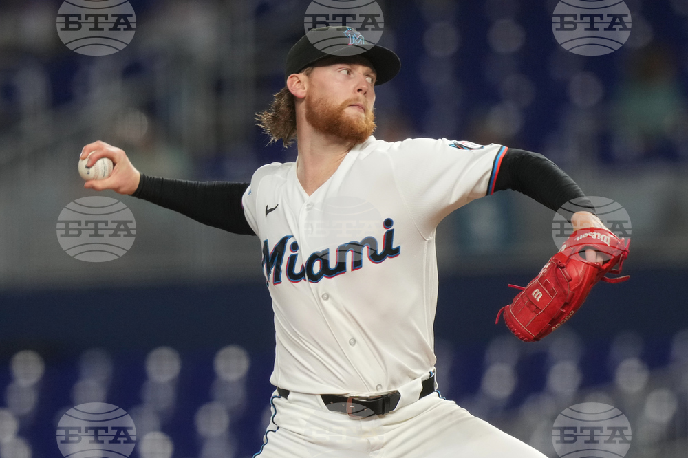 Diamondbacks Marlins Baseball
