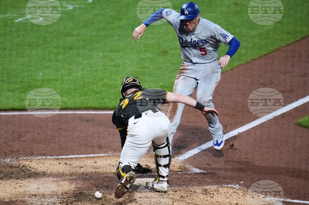Dodgers Pirates Baseball
