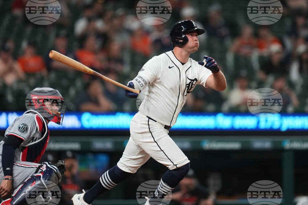 Twins Tigers Baseball