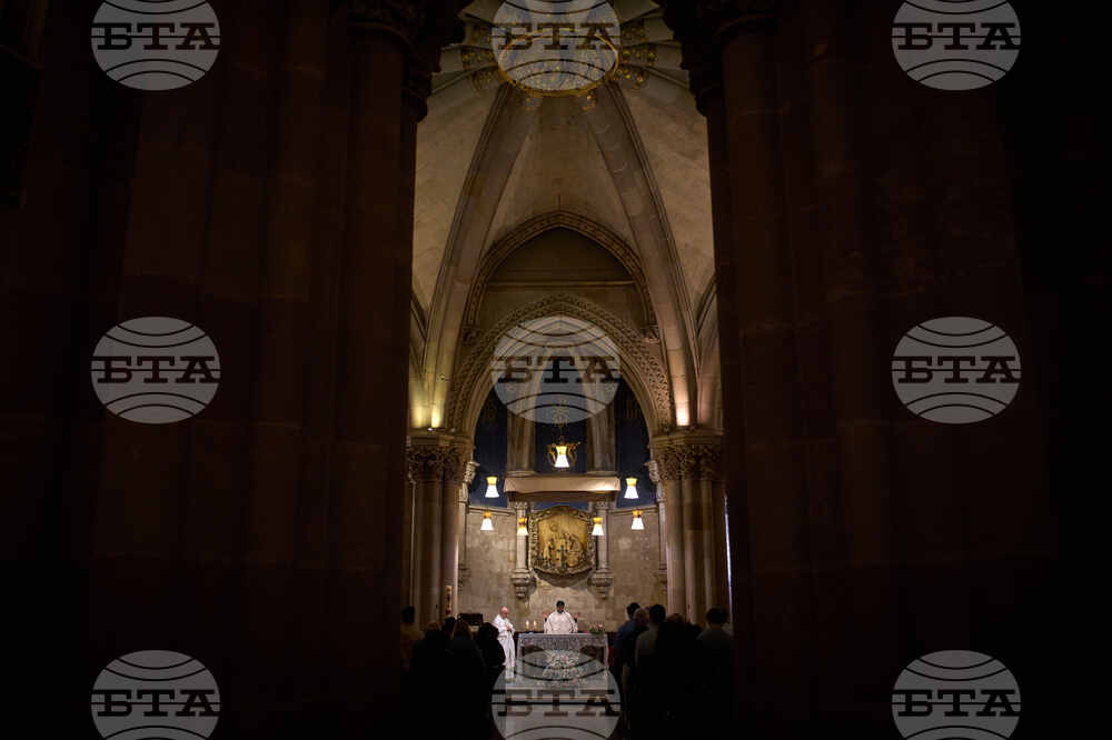 Sagrada Familia Pope Insider Tour