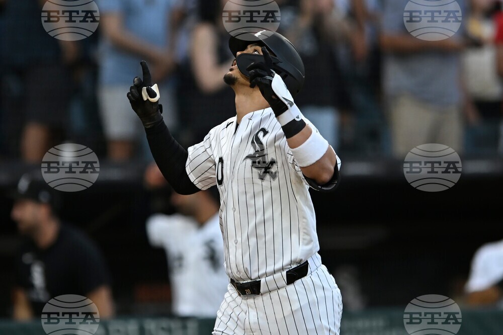 Braves White Sox Baseball