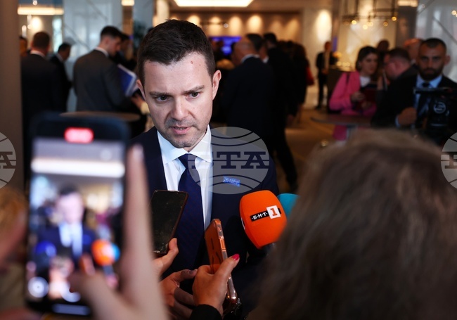North Macedonia Foreign Minister Mucunski Says Skopje, Sofia Share Interest in North Macedonia's EU Path