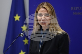 Министерство на образованието - Таня Панчева - пресконференция