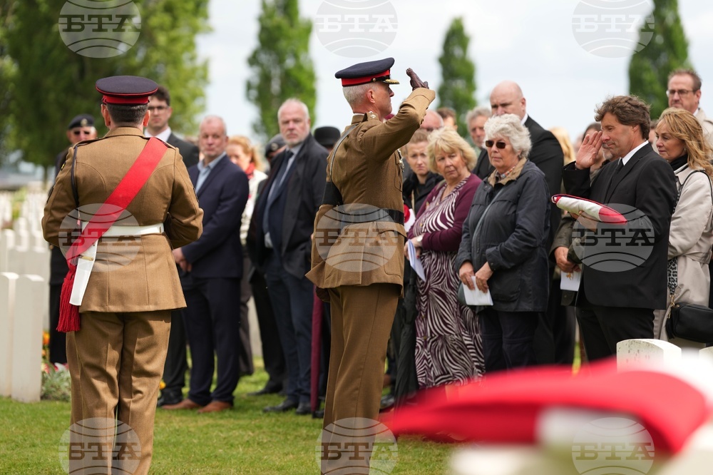 Belgium WWI Soldiers Burial