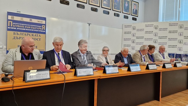 Десетата национална конференция по история, археология и културен туризъм "Пътуване към България" бе открита в Шуменския университет