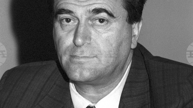 Почина проф. Александър Янчулев