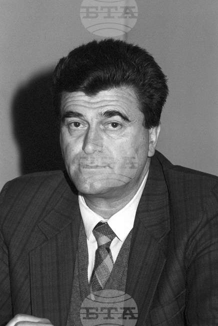 Почина проф. Александър Янчулев