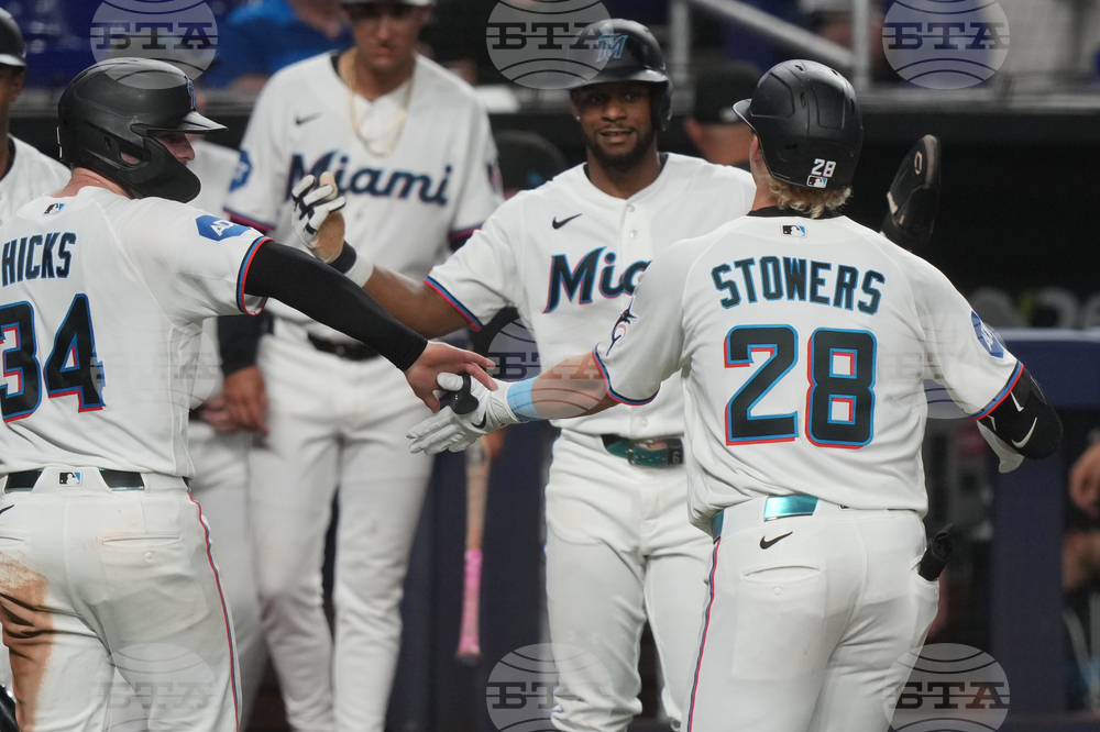Diamondbacks Marlins Baseball
