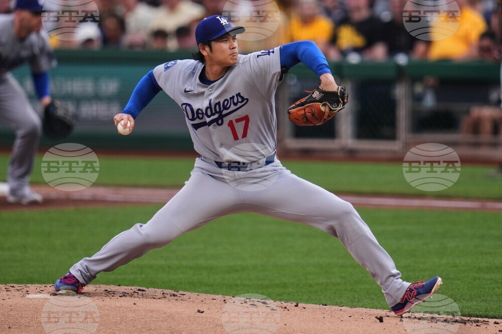 Dodgers Pirates Baseball