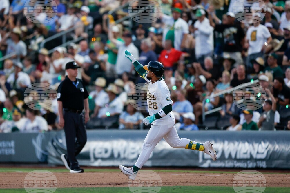 Brewers Athletics Baseball