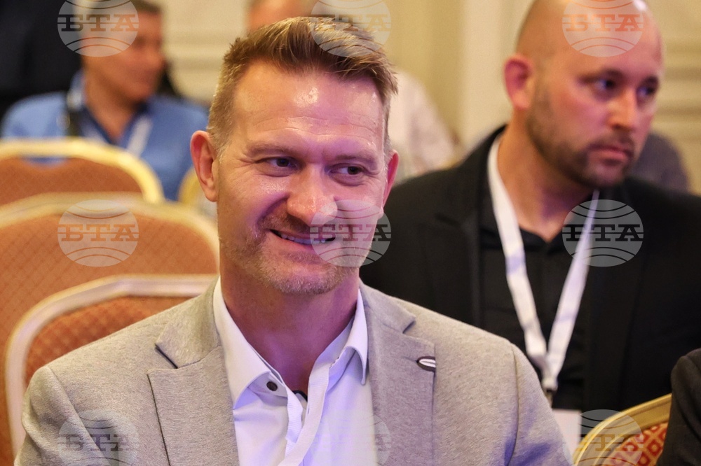 Бургас - „Бъдещето на икономиката на Черноморския регион“ - Димитър Николов   - Благомир Коцев - дискусия