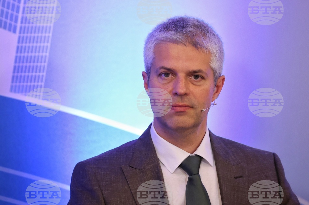 Бургас - „Бъдещето на икономиката на Черноморския регион“ - Димитър Николов   - Благомир Коцев - дискусия