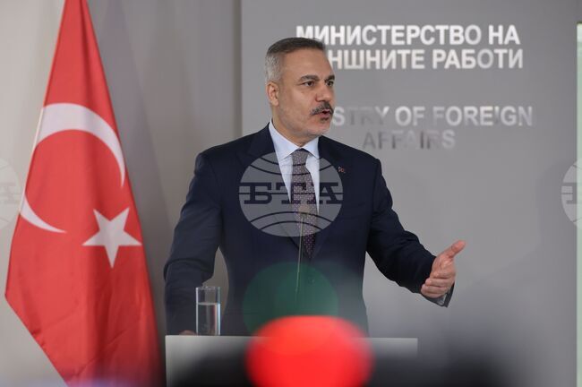 Имаме общо виждане за задълбочаване на сътрудничеството с България, каза външният министър на Турция Хакан Фидан